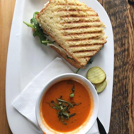 Simple Eatery