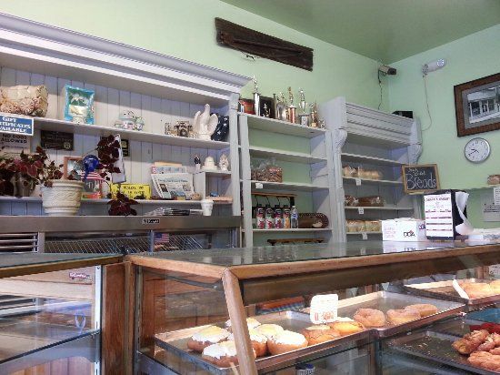 Loback's Bakery