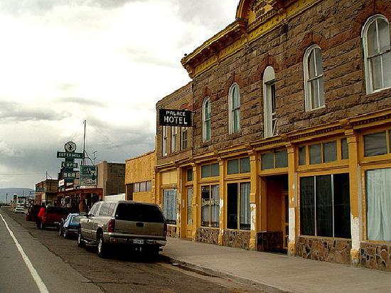 Dutch Mill Cafe & Bar