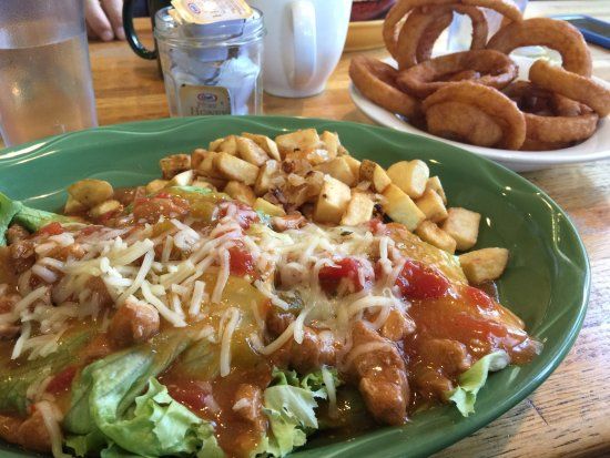 Roosters Crow Cafe