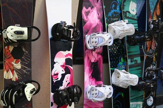 SheRide Snowboard Camp for Women