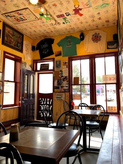 Izzy's