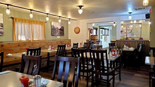 Log Cabin Cafe